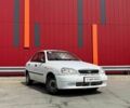Білий ЗАЗ Sens, об'ємом двигуна 1.3 л та пробігом 308 тис. км за 2190 $, фото 1 на Automoto.ua