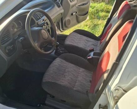 Білий ЗАЗ Sens, об'ємом двигуна 1.3 л та пробігом 88 тис. км за 2930 $, фото 7 на Automoto.ua