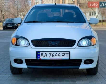 Білий ЗАЗ Sens, об'ємом двигуна 1.3 л та пробігом 141 тис. км за 2699 $, фото 1 на Automoto.ua