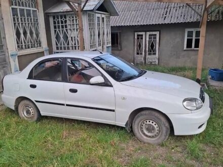 ЗАЗ Сенс 2015 в Новоселица на Automoto.ua Белый ЗАЗ Сенс, объемом двигателя 1.3 л и пробегом 88 тыс. км за 2930 $, фото 1 на Automoto.ua