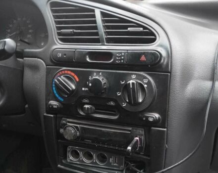 Бежевий ЗАЗ Sens, об'ємом двигуна 1.3 л та пробігом 287 тис. км за 2000 $, фото 20 на Automoto.ua