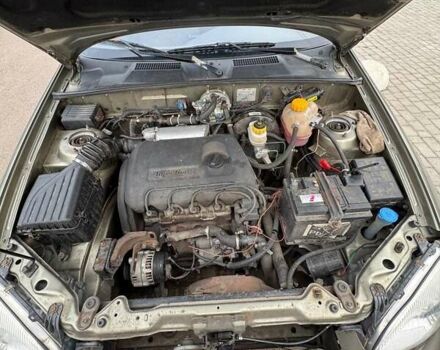 Бежевий ЗАЗ Sens, об'ємом двигуна 1.39 л та пробігом 363 тис. км за 2050 $, фото 27 на Automoto.ua