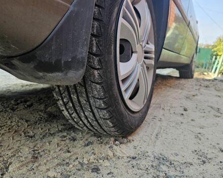 Бежевий ЗАЗ Sens, об'ємом двигуна 1.3 л та пробігом 77 тис. км за 2750 $, фото 4 на Automoto.ua