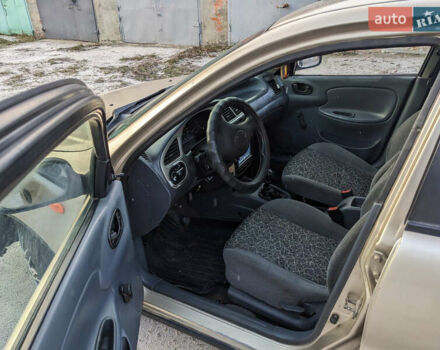 Бежевый ЗАЗ Сенс, объемом двигателя 1.3 л и пробегом 270 тыс. км за 1750 $, фото 2 на Automoto.ua