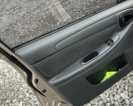 Бежевий ЗАЗ Sens, об'ємом двигуна 1.3 л та пробігом 80 тис. км за 2600 $, фото 5 на Automoto.ua