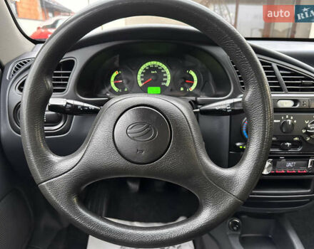 Бежевый ЗАЗ Сенс, объемом двигателя 1.3 л и пробегом 141 тыс. км за 2650 $, фото 34 на Automoto.ua