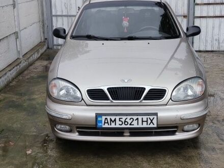 Бежевый ЗАЗ Сенс, объемом двигателя 1.3 л и пробегом 215 тыс. км за 2000 $, фото 1 на Automoto.ua