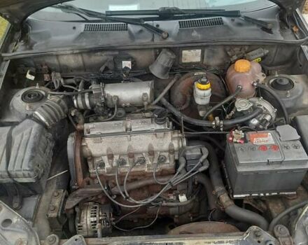 Чорний ЗАЗ Sens, об'ємом двигуна 1.3 л та пробігом 155 тис. км за 1600 $, фото 5 на Automoto.ua