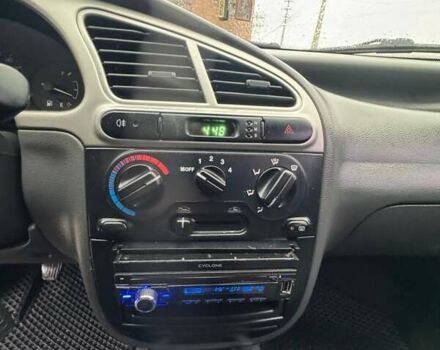 Чорний ЗАЗ Sens, об'ємом двигуна 1.3 л та пробігом 170 тис. км за 1700 $, фото 1 на Automoto.ua