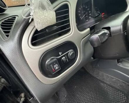 Чорний ЗАЗ Sens, об'ємом двигуна 1.3 л та пробігом 170 тис. км за 1700 $, фото 5 на Automoto.ua