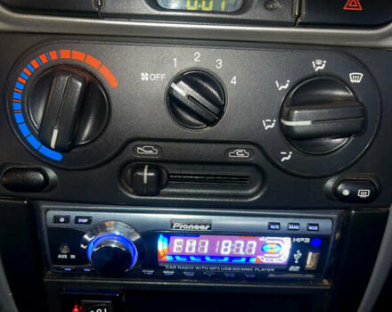 Чорний ЗАЗ Sens, об'ємом двигуна 1.3 л та пробігом 88 тис. км за 2700 $, фото 12 на Automoto.ua