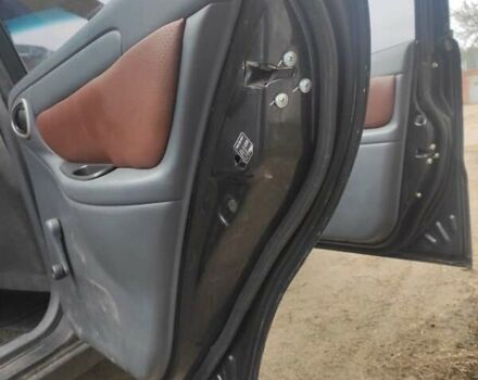 Чорний ЗАЗ Sens, об'ємом двигуна 1.3 л та пробігом 88 тис. км за 2700 $, фото 1 на Automoto.ua