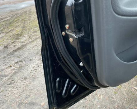 Черный ЗАЗ Сенс, объемом двигателя 1.3 л и пробегом 95 тыс. км за 3100 $, фото 5 на Automoto.ua