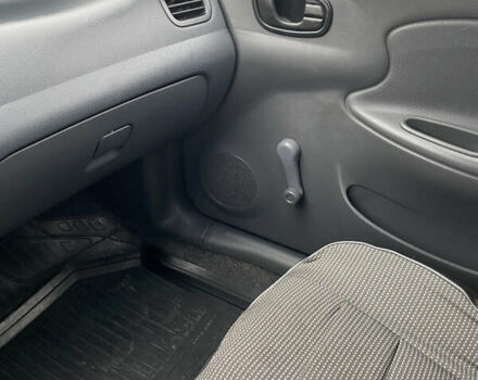 Черный ЗАЗ Сенс, объемом двигателя 1.3 л и пробегом 95 тыс. км за 3100 $, фото 8 на Automoto.ua