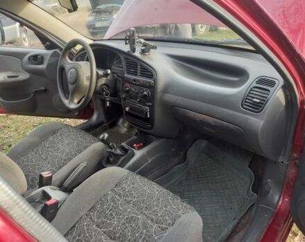 Красный ЗАЗ Сенс, объемом двигателя 1.3 л и пробегом 100 тыс. км за 2206 $, фото 6 на Automoto.ua