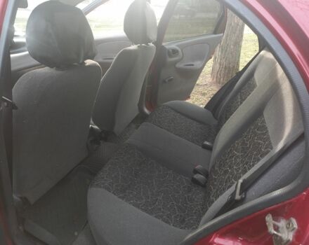 Красный ЗАЗ Сенс, объемом двигателя 1.3 л и пробегом 100 тыс. км за 2206 $, фото 7 на Automoto.ua