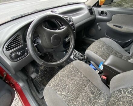 Красный ЗАЗ Сенс, объемом двигателя 1.3 л и пробегом 223 тыс. км за 1950 $, фото 2 на Automoto.ua