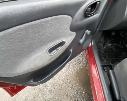 Красный ЗАЗ Сенс, объемом двигателя 1.3 л и пробегом 223 тыс. км за 1950 $, фото 3 на Automoto.ua