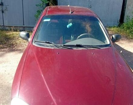 Красный ЗАЗ Сенс, объемом двигателя 1.3 л и пробегом 150 тыс. км за 1898 $, фото 1 на Automoto.ua