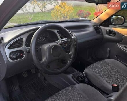 Красный ЗАЗ Сенс, объемом двигателя 1.3 л и пробегом 99 тыс. км за 2100 $, фото 9 на Automoto.ua