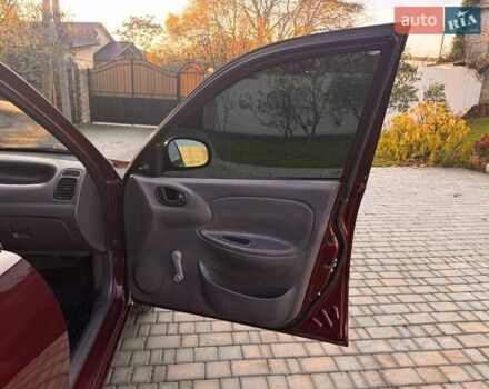 Красный ЗАЗ Сенс, объемом двигателя 1.3 л и пробегом 99 тыс. км за 2100 $, фото 14 на Automoto.ua