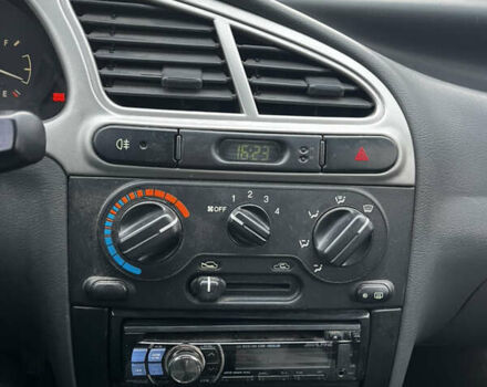 Червоний ЗАЗ Sens, об'ємом двигуна 1.3 л та пробігом 85 тис. км за 2200 $, фото 8 на Automoto.ua