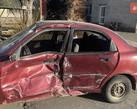 Красный ЗАЗ Сенс, объемом двигателя 1.3 л и пробегом 104 тыс. км за 900 $, фото 5 на Automoto.ua