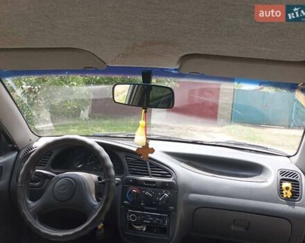 Красный ЗАЗ Сенс, объемом двигателя 1.3 л и пробегом 180 тыс. км за 2900 $, фото 6 на Automoto.ua