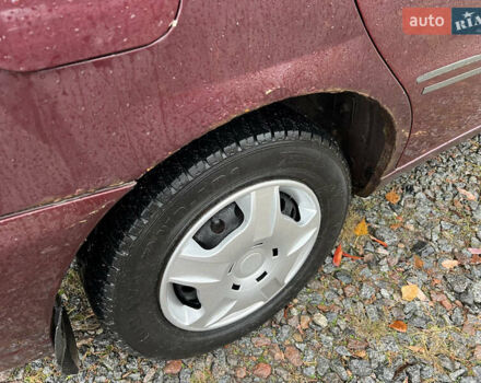 Червоний ЗАЗ Sens, об'ємом двигуна 1.3 л та пробігом 70 тис. км за 2000 $, фото 5 на Automoto.ua