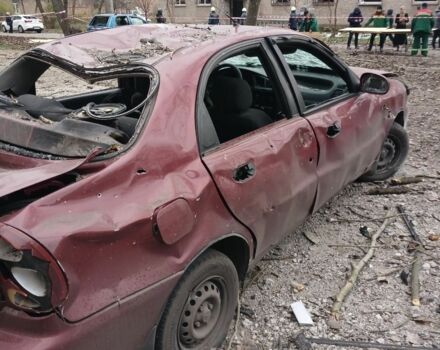 Красный ЗАЗ Сенс, объемом двигателя 1.3 л и пробегом 170 тыс. км за 500 $, фото 1 на Automoto.ua