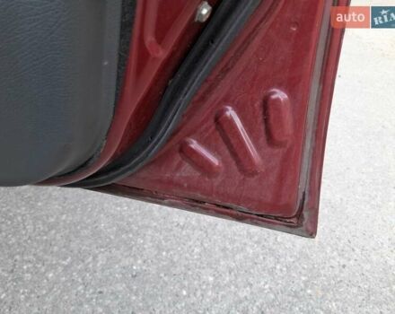 Красный ЗАЗ Сенс, объемом двигателя 1.3 л и пробегом 152 тыс. км за 2400 $, фото 3 на Automoto.ua
