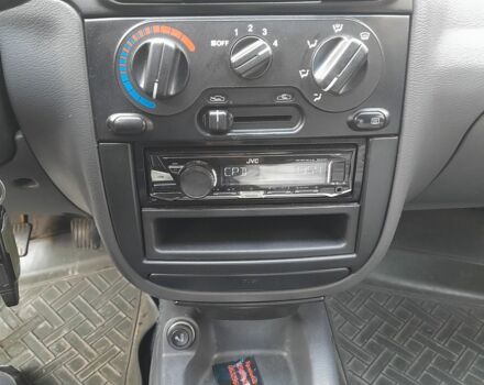 Красный ЗАЗ Сенс, объемом двигателя 1.3 л и пробегом 152 тыс. км за 2400 $, фото 16 на Automoto.ua