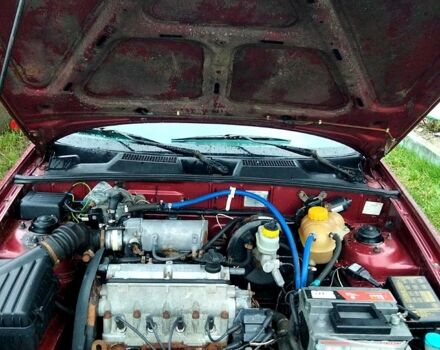 Червоний ЗАЗ Sens, об'ємом двигуна 1.3 л та пробігом 0 тис. км за 1000 $, фото 5 на Automoto.ua