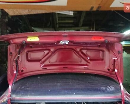 Красный ЗАЗ Сенс, объемом двигателя 1.3 л и пробегом 180 тыс. км за 2300 $, фото 1 на Automoto.ua