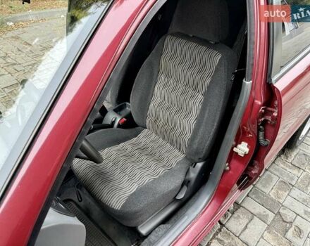 Червоний ЗАЗ Sens, об'ємом двигуна 1.3 л та пробігом 45 тис. км за 3200 $, фото 11 на Automoto.ua