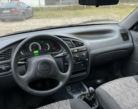 Червоний ЗАЗ Sens, об'ємом двигуна 1.3 л та пробігом 70 тис. км за 2799 $, фото 14 на Automoto.ua