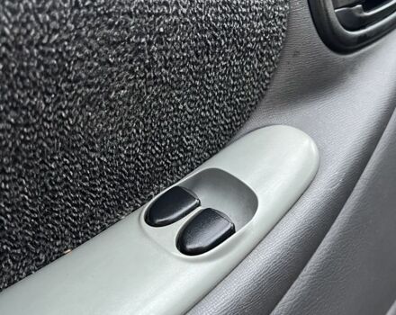 Червоний ЗАЗ Sens, об'ємом двигуна 1.3 л та пробігом 70 тис. км за 2799 $, фото 18 на Automoto.ua