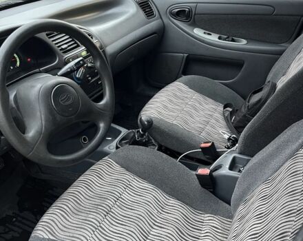 Червоний ЗАЗ Sens, об'ємом двигуна 1.3 л та пробігом 70 тис. км за 2799 $, фото 15 на Automoto.ua