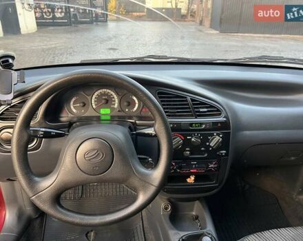 Червоний ЗАЗ Sens, об'ємом двигуна 1.3 л та пробігом 69 тис. км за 2700 $, фото 5 на Automoto.ua