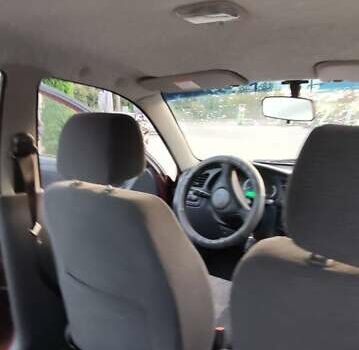 Червоний ЗАЗ Sens, об'ємом двигуна 1.3 л та пробігом 31 тис. км за 3700 $, фото 10 на Automoto.ua
