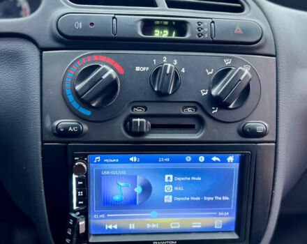 Красный ЗАЗ Сенс, объемом двигателя 1.3 л и пробегом 76 тыс. км за 3300 $, фото 17 на Automoto.ua