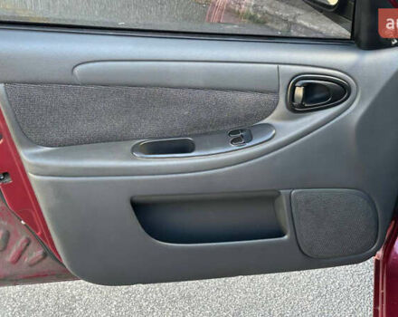 Червоний ЗАЗ Sens, об'ємом двигуна 1.3 л та пробігом 1 тис. км за 3600 $, фото 10 на Automoto.ua