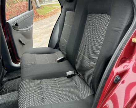 Красный ЗАЗ Сенс, объемом двигателя 1.3 л и пробегом 76 тыс. км за 3300 $, фото 24 на Automoto.ua