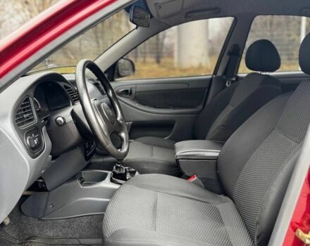 Красный ЗАЗ Сенс, объемом двигателя 1.3 л и пробегом 39 тыс. км за 3800 $, фото 6 на Automoto.ua