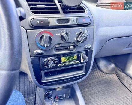 Червоний ЗАЗ Sens, об'ємом двигуна 1.3 л та пробігом 112 тис. км за 4000 $, фото 9 на Automoto.ua