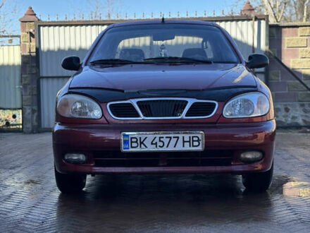 ЗАЗ Sens 2008 у Сарнах на Automoto.ua Червоний ЗАЗ Sens, об'ємом двигуна 1.39 л та пробігом 240 тис. км за 1900 $, фото 1 на Automoto.ua