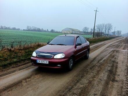 Червоний ЗАЗ Sens, об'ємом двигуна 1.3 л та пробігом 165 тис. км за 2100 $, фото 1 на Automoto.ua