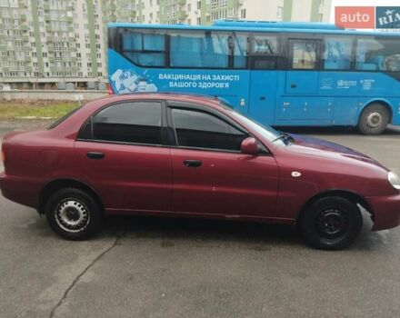 Красный ЗАЗ Сенс, объемом двигателя 1.3 л и пробегом 150 тыс. км за 2716 $, фото 1 на Automoto.ua