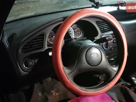 Красный ЗАЗ Сенс, объемом двигателя 1.3 л и пробегом 180 тыс. км за 2300 $, фото 1 на Automoto.ua