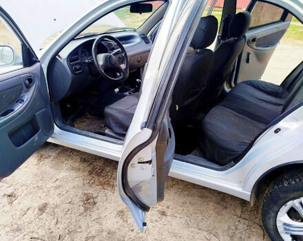 ЗАЗ Сенс, объемом двигателя 1.3 л и пробегом 180 тыс. км за 1800 $, фото 3 на Automoto.ua